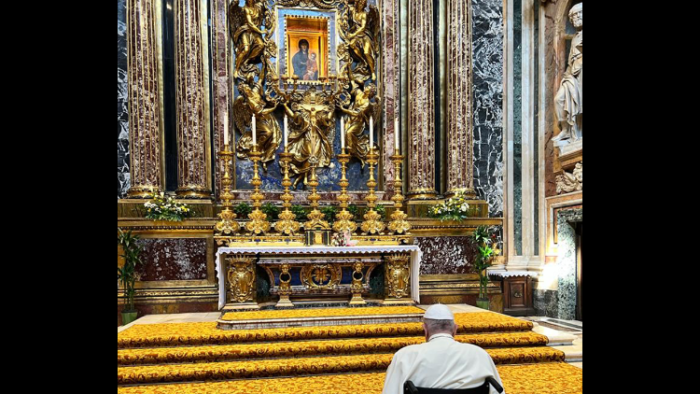 Papa Francisco visita Basilica de Santa Maria Maior antes de sua viagem ao Canada