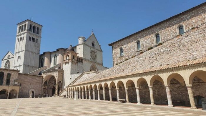 Papa Francisco visitara as cidades italianas de Assis e Matera em setembro
