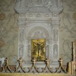 Tabernaculo da reliquia do Sangue de Jesus Abadia de Fecamp