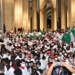 Coroinhas da Arquidiocese de Sao Paulo se reunem na Catedral da Se 1
