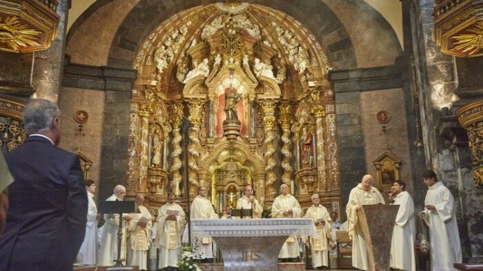 Jesuitas encerram Ano Inaciano com celebracao na Basilica de Loyola 4