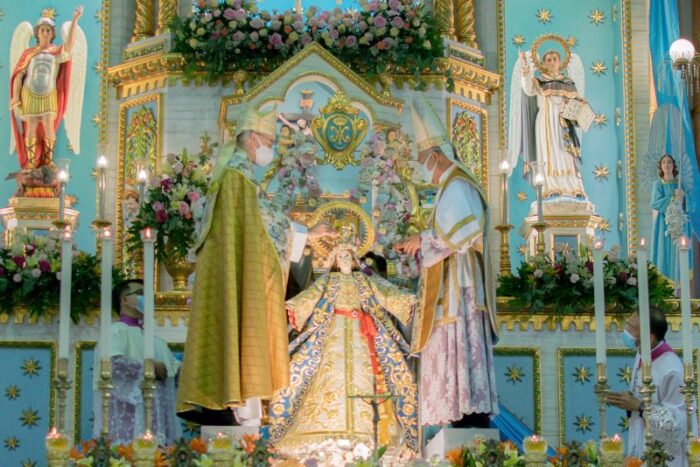 coroacao canonica da imagem de Nossa Senhora da Assuncao