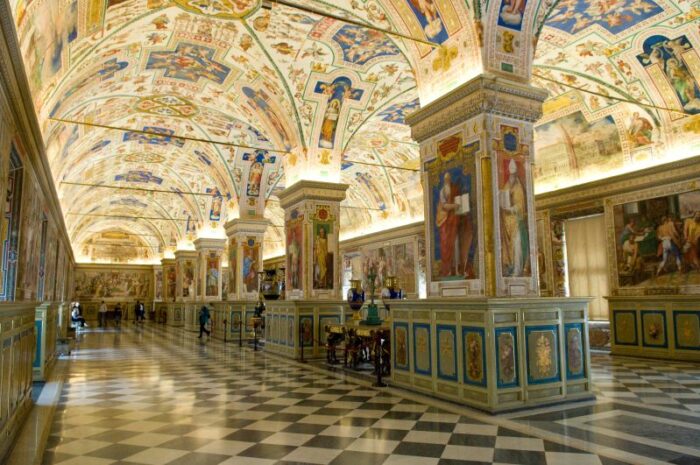 Biblioteca Vaticana lanca revista cientifica especializada