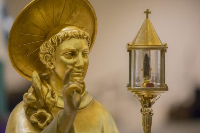 Reliquias de Santo Antonio de Padua visitam os Estados Unidos 1
