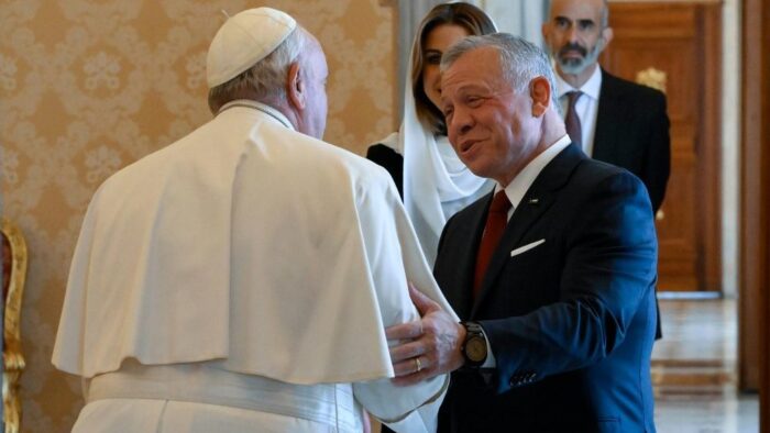 Papa Francisco recebe o rei da Jordania em audiencia 1