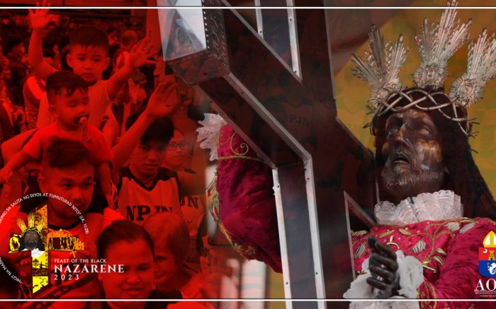 Milhares de devotos participam da procissao do Nazareno Negro nas Filipinas