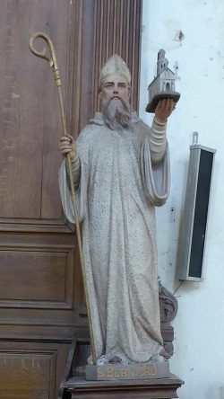 432px Statue de Saint Bernard de Tiron abbatiale de Thiron Gardais Eure et loir France