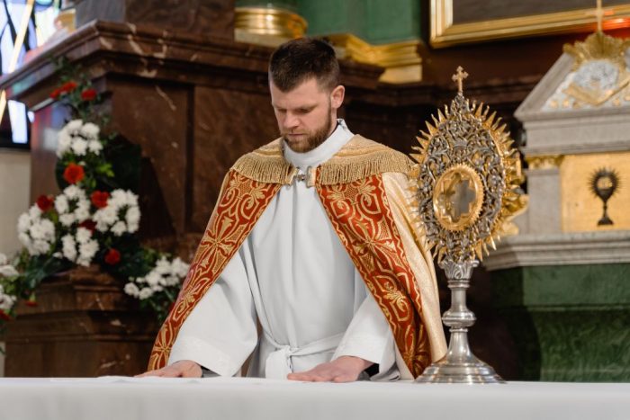 Igreja Catolica na Irlanda iniciara ano dedicado as vocacoes sacerdotais