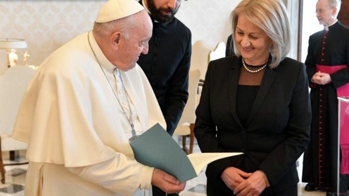Papa Francisco recebe chefe de governo da Bosnia e Herzegovina 2