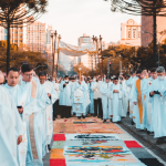 Festividade de Corpus Christi na Arquidiocese de Curitiba tera 116 tapetes