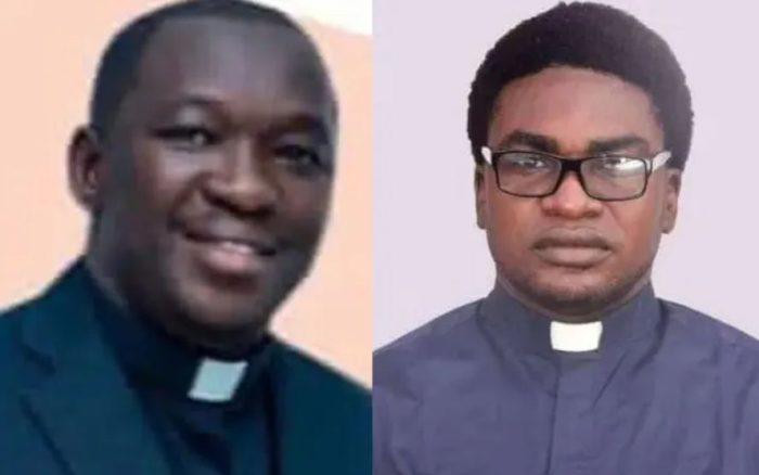 Sacerdotes catolicos sequestrados na Nigeria sao libertados