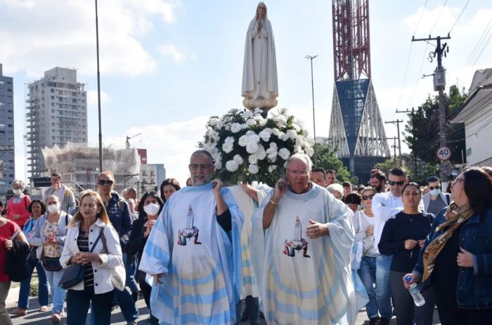 Santuario de Nossa Senhora de Fatima em Sao Paulo celebra a festa de sua padroeira 3