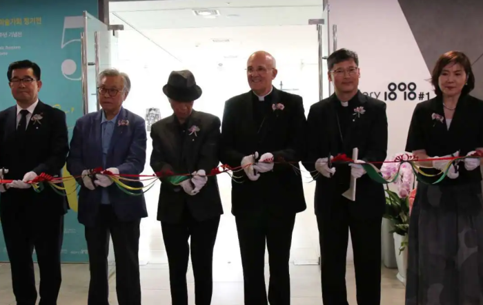 Arquidiocese de Seul promove exposicao pelos 60 anos das relacoes diplomaticas Coreia Vaticano