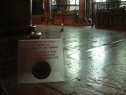960px Canterbury Ehemaliger Standort des Schreins von Thomas Becket