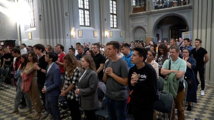 Jovens Catolicos russos participam de encontro nacional 2