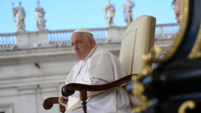 Papa Francisco retomara Audiencias Gerais