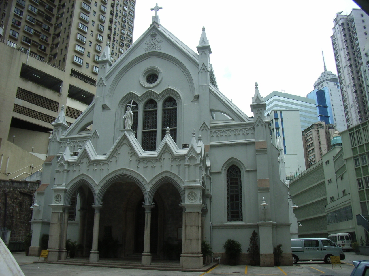 Hong Kong podera ter sua primeira Universidade Catolica