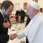 Papa Francisco recebe o Presidente de Chipre em audiencia 1