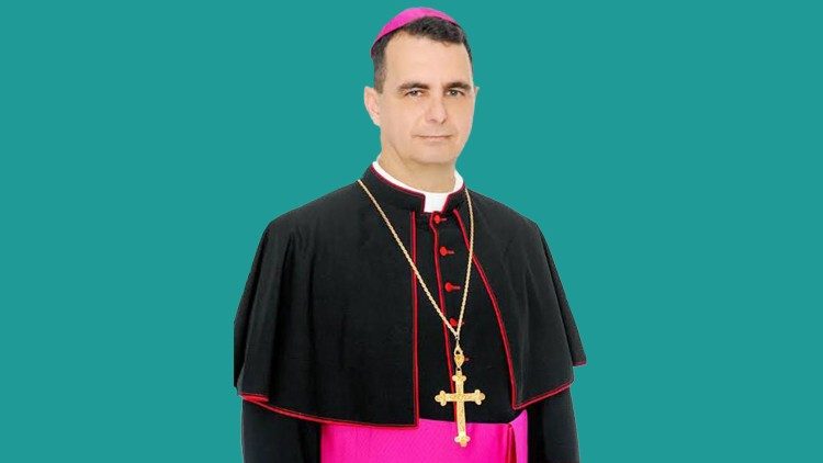 Dom Juarez Delorto Secco e nomeado para a Diocese de Caratinga MG