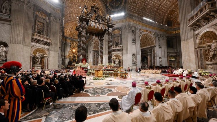 O amor muda a historia assegura Papa Francisco em Missa de Natal 2