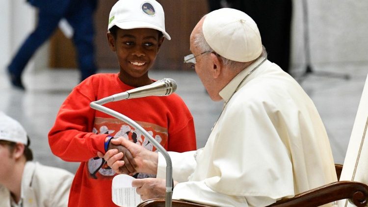Papa anuncia primeira Jornada Mundial das Criancas 3
