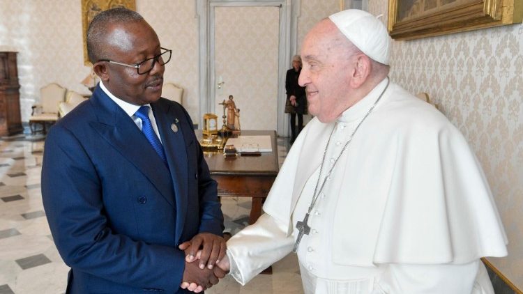 Presidente da Guine Bissau e recebido pelo Papa no Vaticano 1