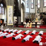 Arcebispo de Seul preside ordenacao de 16 sacerdotes e 25 diaconos 2