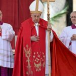 Papa Francisco preside celebracao do Domingo de Ramos no Vaticano 3