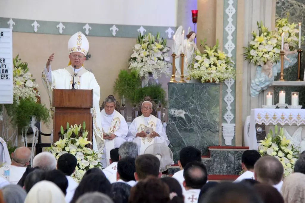 Irmas Carmelitas de Cebu comemoram 75 anos de fundacao 2