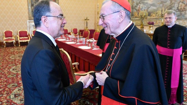Papa Francisco recebe o presidente da Albania no Vaticano 2