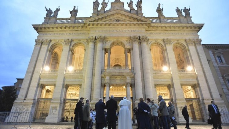 Papa Francisco volta a celebrar Corpus Christi na Basilica de Sao Joao de Latrao 1