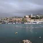 Rosario flutuante e construido em cidade costeira do Libano 1