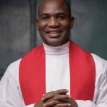 Mais um sacerdote catolico e sequestrado na Nigeria Padre Mikah Suleiman