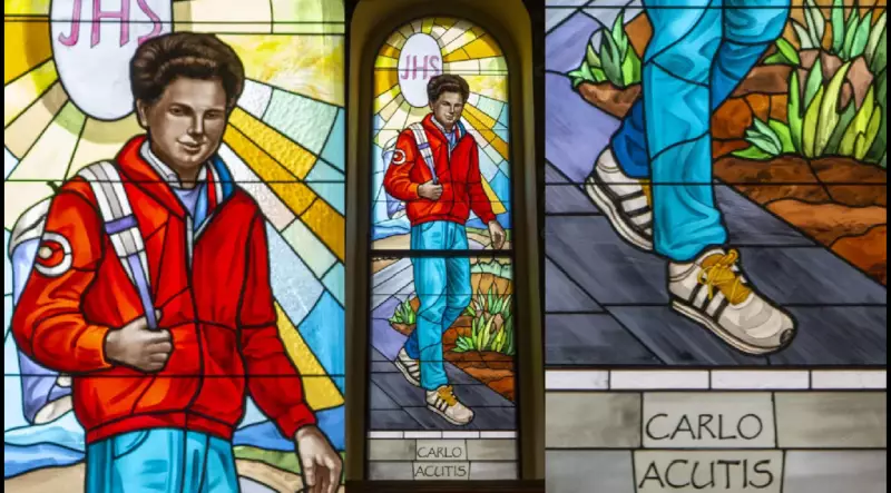 Vitral dedicado ao Beato Carlo Acutis e inaugurado em igreja na Inglaterra