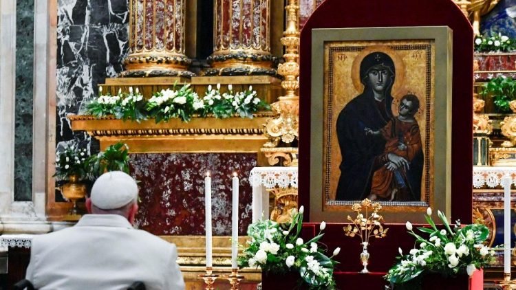 Icone da Salus Populi Romani e a joia da Basilica de Santa Maria Maior afirma Papa 1