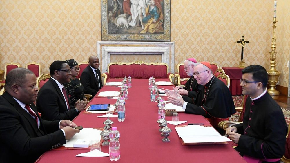 Presidente do Malawi se encontra com o Papa Francisco no Vaticano 5