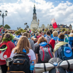 Principal Santuario Mariano da Polonia bate recorde no numero de peregrinos