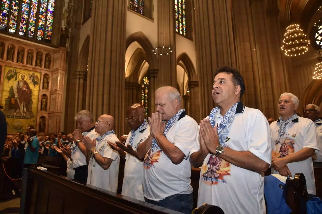 Catedral da Se de SP acolhe celebracao do Dia Nacional do Terco dos Homens 3