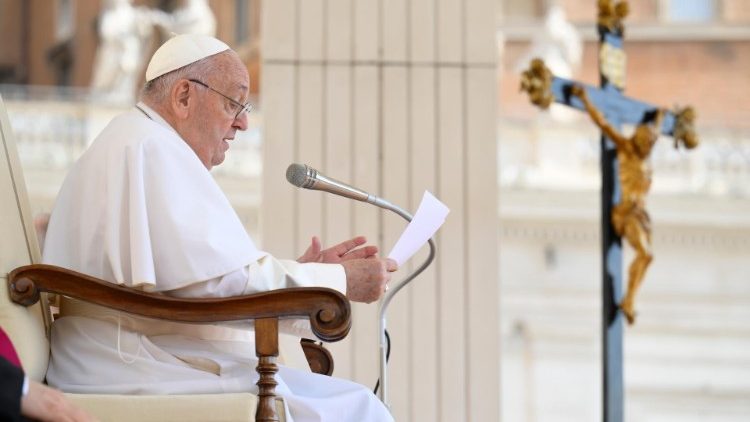 Papa Francisco recorda sua recente Viagem Apostolica 1