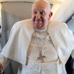Papa Francisco retorna ao Vaticano apos 46a Viagem Apostolica de seu pontificado