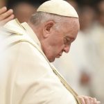 Livro reune reflexoes do Papa Francisco sobre a oracao 1