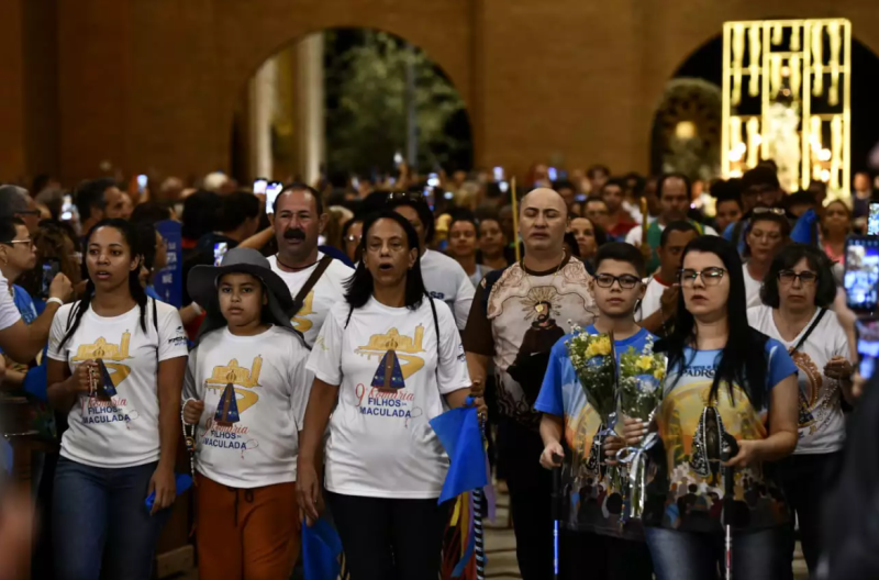 Santuario Nacional de Aparecida inicia Novena e Festa da Padroeira 5