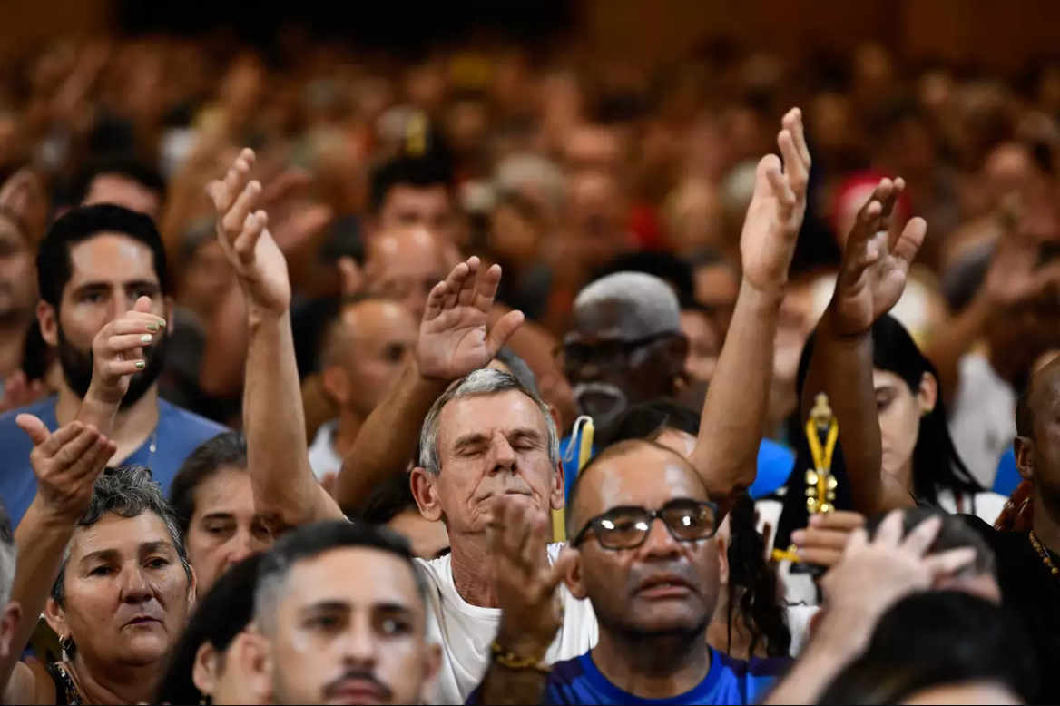 Santuario de Aparecida recebe mais de 320 mil devotos durante a Festa da Padroeira 3