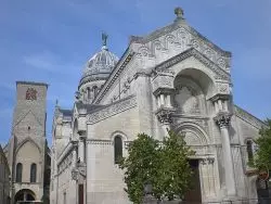 Basílica de São Martinho de Tours. Foto: Wikipedia