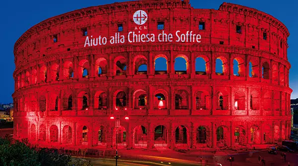 Igrejas e monumentos serao iluminados de vermelho em apoio aos cristaos perseguidos