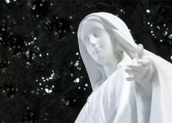 Imagem de Nossa Senhora das Graças - Arautos do Evangelho