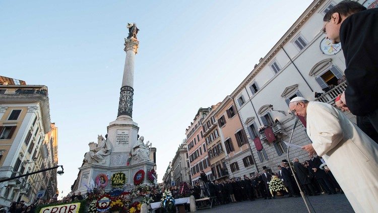 Papa Francisco prestara tradicional homenagem a Imaculada Conceicao 1