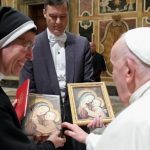 Um santo triste e um triste santo afirma Papa Francisco