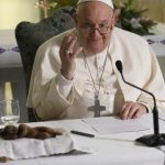 Abencoemos as maes e louvemos a Deus pelo milagre da vida exorta Papa Francisco 1