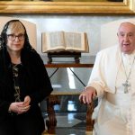 Papa Francisco recebe a presidente da Eslovenia no Vaticano 3